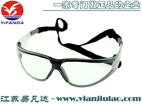 3M 11394防雾防紫外线舒适型防护眼镜