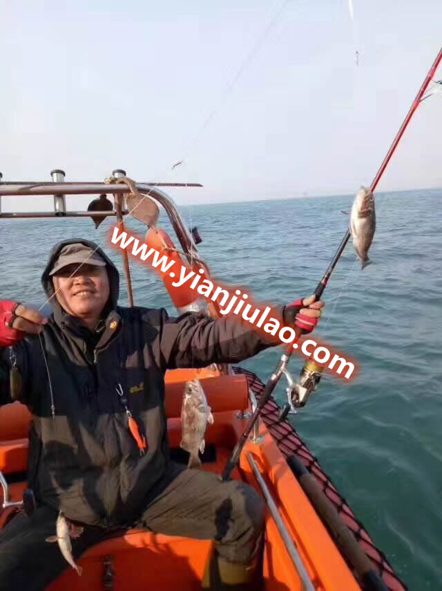 五一假期客户前方发来好消息-玻璃钢游艇海钓大获丰收